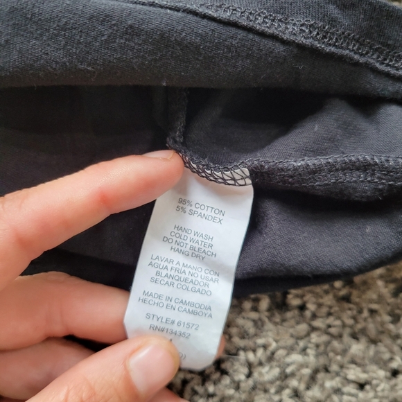 Long Sleeve Black Shirt: Wine tasting is my favorite sport! Woman's Medium - Picture 4 of 5